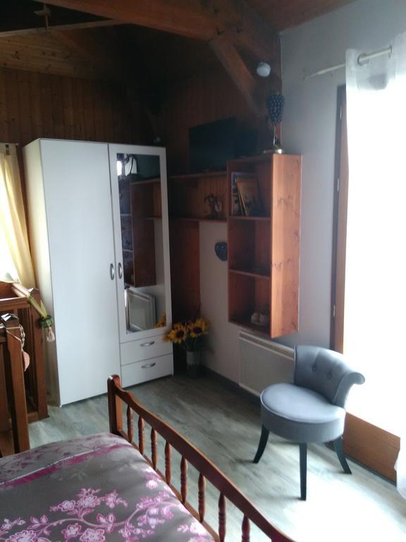 Chambre Chez L'Habitant Ambares-et-Lagrave Ngoại thất bức ảnh